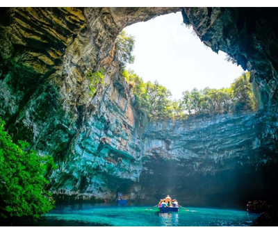 Quảng Bình - Phong Nha - Cửa Lò (4 ngày 3 đêm)